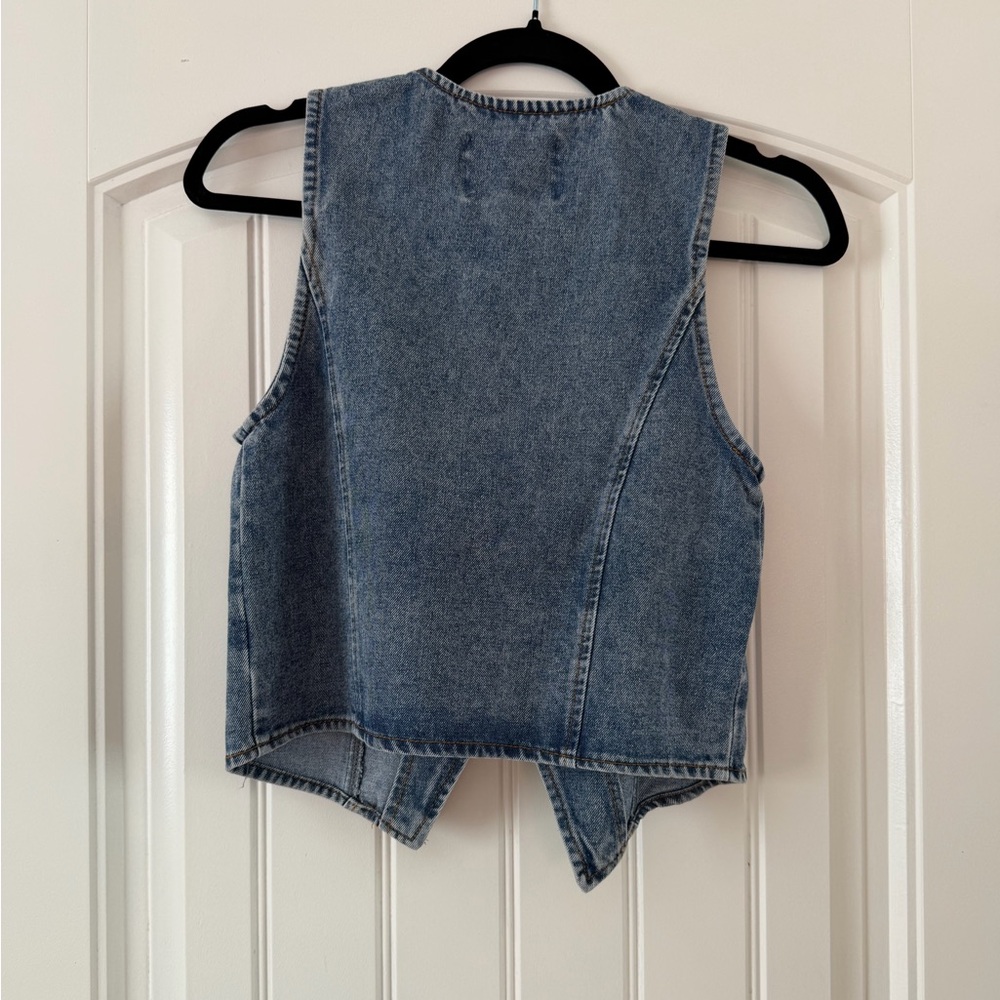 Ashley Vintage Charm | Denim Bow Tie Vest Size Small NWT - Picture 2 of 2